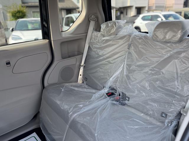 ルークス Ｓ　届出済未使用車　衝突軽減ブレーキ　禁煙車　カーテンエアバッグ　Ｗエアバッグ　エアコン　パワステ　横滑防止装置　ＡＢＳ　エアバック（9枚目）
