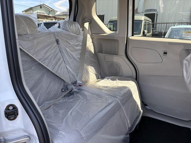 ルークス S 届出済未使用車 衝突軽減ブレーキ 禁煙車 スライドドア 横滑防止装置 カーテンエアバッグ 禁煙 キーレスエントリーキー Wエアバッグ エアコン パワーウィンドー 記録簿 スマートキープッシュスタート(10枚目)