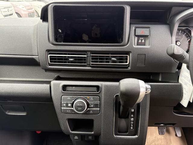 アトレー RS 届出済未使用車 衝突軽減ブレーキ 禁煙車 メンテナンスノート ATハイビーム 衝突軽減ブレーキシステム 禁煙 助手席エアバック スマキー ESC 前席パワーウィンドウ 運転席エアバック キーフリー(19枚目)