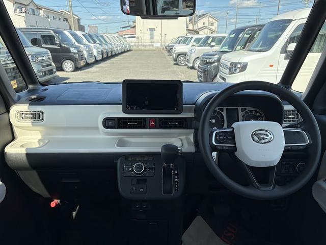 ムーヴキャンバス ストライプスＧ　届出済未使用車　衝突軽減ブレーキ　禁煙車　ＢＬＵＥＴＯＯＴＨ　前後障害物センサー　アイドルストップ　禁煙　Ｂカメラ　パワーウインドウ　セキュリティアラーム　フルフラット　スマートキープッシュスタート（5枚目）