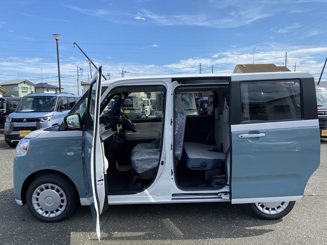 ムーヴキャンバス ストライプスＸ　届出済未使用車　衝突軽減ブレーキ　禁煙車　衝突被害軽減ブレーキ　両側オートスライドドア　横滑り防止機能　コーナーセンサー　エアコン　衝突安全ボディ　オートハイビーム　オートライト　ベンチシート　ＡＢＳ（8枚目）