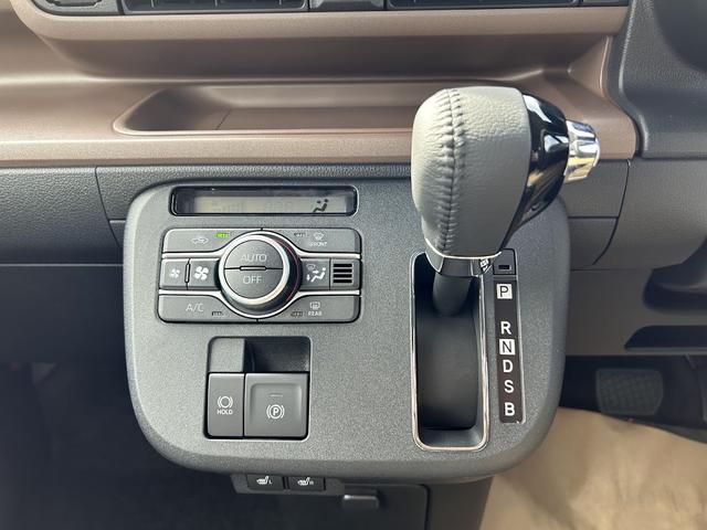 ムーヴキャンバス セオリーＧ　届出済未使用車　衝突軽減ブレーキ　禁煙車　シートヒーター　フルフラットシート　ＬＥＤヘッド　イモビライザー　オートエアコン　オートライト　パワーウィンドウ　Ｓキー　ベンチシート（17枚目）