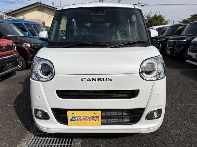 ムーヴキャンバス ストライプスＧターボ　届出済未使用車　衝突軽減ブレーキ　禁煙車　オートクルーズ　フルオートエアコン　オートライト　キーフリーシステム　スマートキー　シートＨ　Ｂカメラ　フルフラット　レーンキープ　ベンチシート（5枚目）