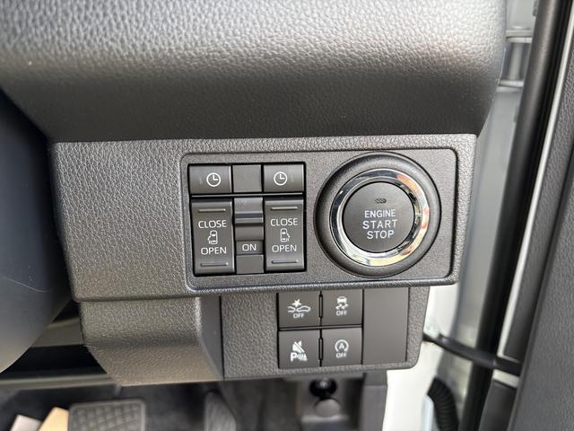 ムーヴキャンバス ストライプスＧターボ　届出済未使用車　衝突軽減ブレーキ　禁煙車　オートクルーズ　フルオートエアコン　オートライト　キーフリーシステム　スマートキー　シートＨ　Ｂカメラ　フルフラット　レーンキープ　ベンチシート（21枚目）