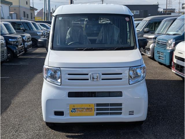 N-VAN G 電動格納式ドアミラー 運転席エアバック 点検記録簿 横滑防止装置 前席パワーウィンドウ ベンチシート 助手席エアバック 禁煙 フルフラットシート キーレスエントリーシステム パワステ オートエアコン(5枚目)