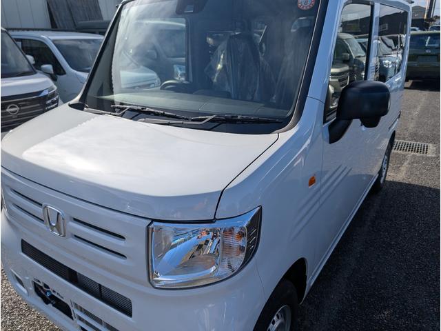 N-VAN G 電動格納式ドアミラー 運転席エアバック 点検記録簿 横滑防止装置 前席パワーウィンドウ ベンチシート 助手席エアバック 禁煙 フルフラットシート キーレスエントリーシステム パワステ オートエアコン(13枚目)
