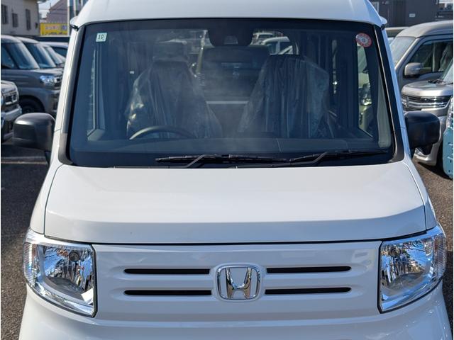 N-VAN G 電動格納式ドアミラー 運転席エアバック 点検記録簿 横滑防止装置 前席パワーウィンドウ ベンチシート 助手席エアバック 禁煙 フルフラットシート キーレスエントリーシステム パワステ オートエアコン(14枚目)