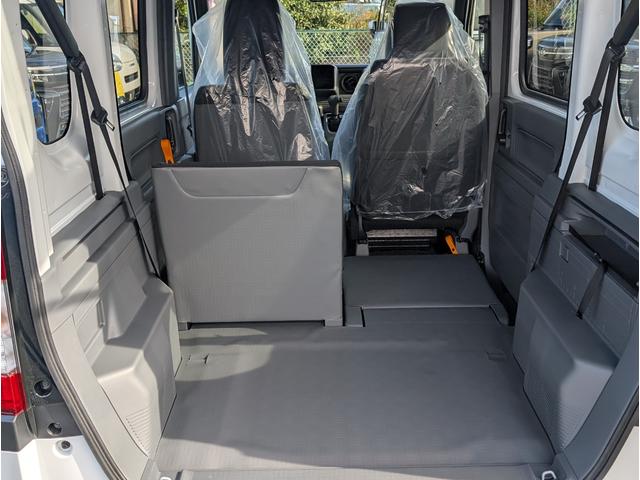 N-VAN G 電動格納式ドアミラー 運転席エアバック 点検記録簿 横滑防止装置 前席パワーウィンドウ ベンチシート 助手席エアバック 禁煙 フルフラットシート キーレスエントリーシステム パワステ オートエアコン(41枚目)