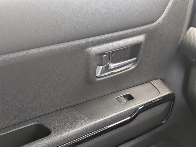 ハスラー ハイブリッドX 禁煙 キーレスエントリー 運転席エアバッグ フルフラット セキュリティアラーム 安全ボディ スマ-トキ- パワーウインドウ 記録簿 AAC サイドエアバッグ ESC ABS 助手席エアバック(31枚目)