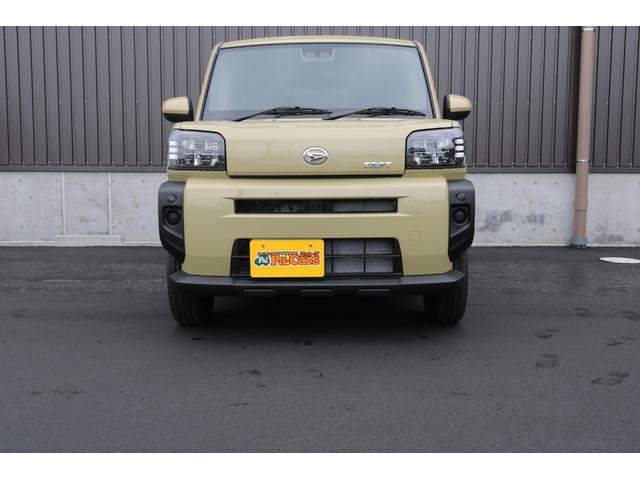 タフト Ｘ　ハイビームアシスト　デュアルエアバッグ　安全ボディ　ＡＡＣ　キーフリー　レーンキープ　横滑り防止機能　運転席エアバック　サイドエアバッグ　パワーウィンドウ　ＬＥＤヘッドライト　ガラスルーフ　パワステ（5枚目）