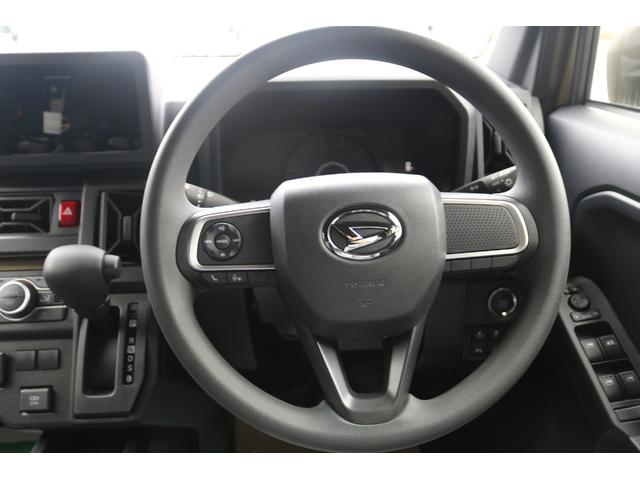 タフト Ｘ　ハイビームアシスト　デュアルエアバッグ　安全ボディ　ＡＡＣ　キーフリー　レーンキープ　横滑り防止機能　運転席エアバック　サイドエアバッグ　パワーウィンドウ　ＬＥＤヘッドライト　ガラスルーフ　パワステ（14枚目）