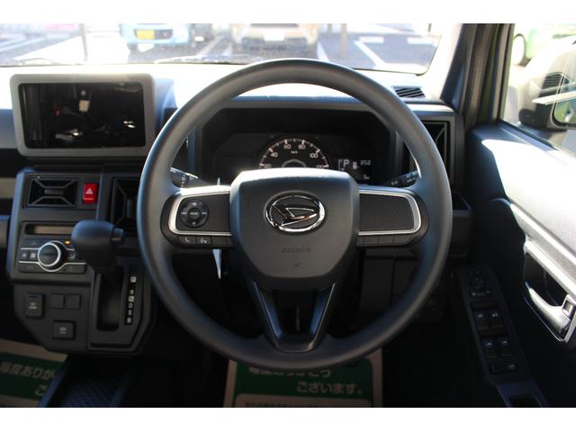 タフト Ｘ　ハイビームアシスト　デュアルエアバッグ　安全ボディ　ＡＡＣ　キーフリー　レーンキープ　横滑り防止機能　運転席エアバック　サイドエアバッグ　パワーウィンドウ　ＬＥＤヘッドライト　ガラスルーフ　パワステ（15枚目）