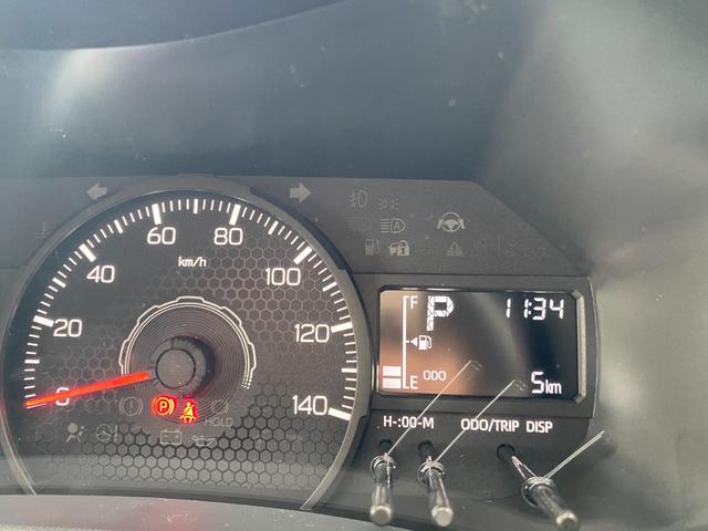 タフト Ｘ　ハイビームアシスト　デュアルエアバッグ　安全ボディ　ＡＡＣ　キーフリー　レーンキープ　横滑り防止機能　運転席エアバック　サイドエアバッグ　パワーウィンドウ　ＬＥＤヘッドライト　ガラスルーフ　パワステ（17枚目）