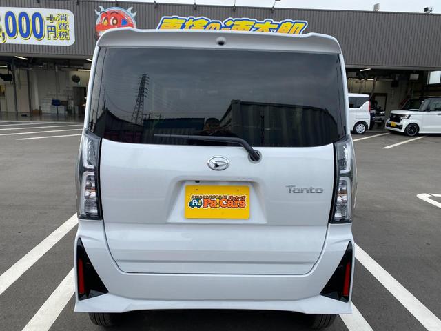 タント カスタムＸ　衝突軽減ブレーキ　リアコーナーセンサー　車線逸脱防止　アイドリングストップ機能　盗難警報装置　フルフラット　ＬＥＤ　キーレスエントリー　前席シートヒーター　オートＬＥＤ　スマキー　エアコン　パワステ（8枚目）