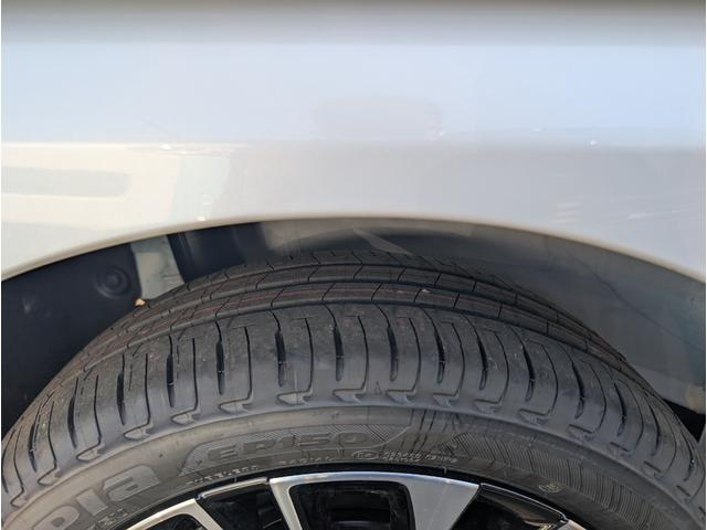 タント カスタムＲＳ　レーンキープＡ　ＩＳＴＯＰ　クリソナ　運転席シートヒーター　オートＬＥＤ　ＡＡＣ　ＬＥＤライト　サイドエアバッグ　オートライト　キーフリー　フルフラット　セキュリティ　安全ボディー　ベンチシート　ＰＷ（18枚目）