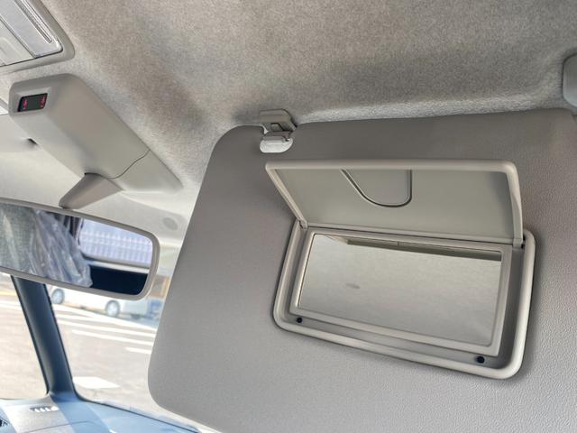 ムーヴキャンバス ストライプスＧ　前後障害物センサー　アイドルストップ　Ｂカメラ　パワーウインドウ　セキュリティアラーム　フルフラット　スマートキープッシュスタート　カーテンエアバック　Ｓヒーター　キーフリーキー（22枚目）