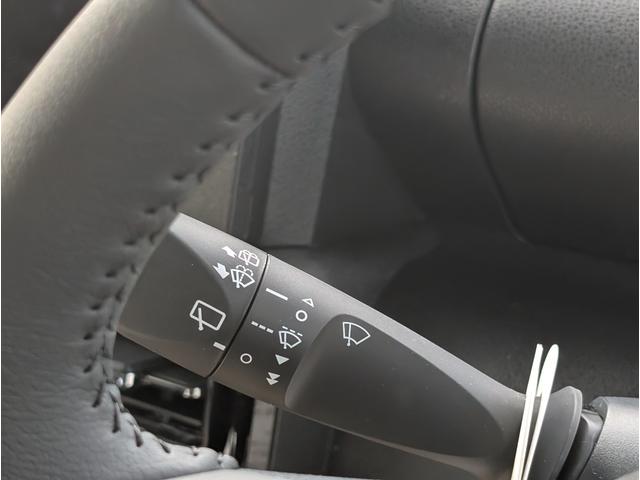 タント カスタムRS レーンキープA ISTOP クリソナ 運転席シートヒーター オートLED AAC LEDライト サイドエアバッグ オートライト キーフリー フルフラット セキュリティ 安全ボディー ベンチシート PW(24枚目)