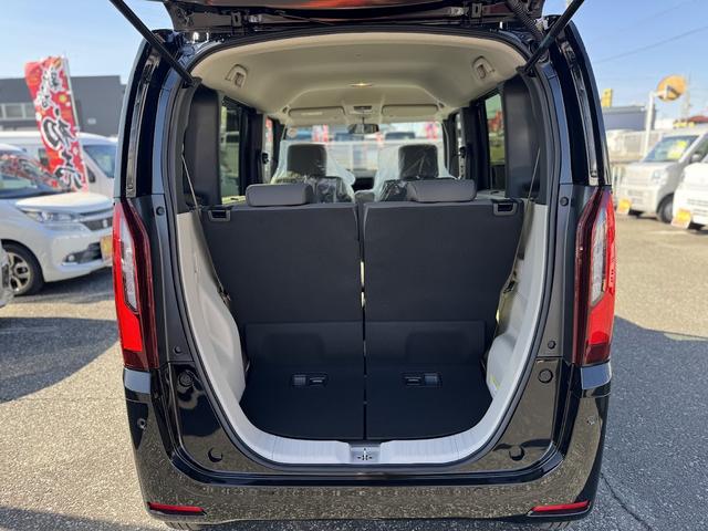 Ｎ－ＢＯＸ ベースグレード　衝突軽減システム　スマートキ－　車線維持支援システム　禁煙　フルフラットシート　カーテンエアバック　イモビライザー　ＥＣＯモード　横滑り防止　オートクルーズ　ＬＥＤヘッドライト　キーフリー　ＡＢＳ（11枚目）