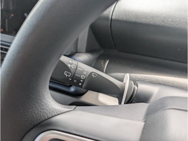 タント L VSC 前後ソナー アイドリングストップ機能 レーダーブレーキサポート セキュリティーアラーム リモコンキー LEDライト オートハイビーム 車線逸脱防止 Wエアバッグ スマートキー&プッシュスタート(21枚目)