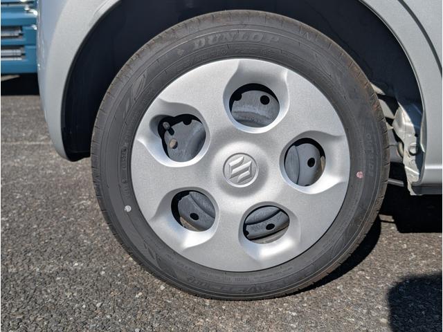 ☆ご納車前準備☆　お客様の安心安全の為にご納車前の準備にも力を入れております！　整備士と営業が連携して確認しております。中古車は修復歴がないか・内外装の清掃・部品の確認交換をしています