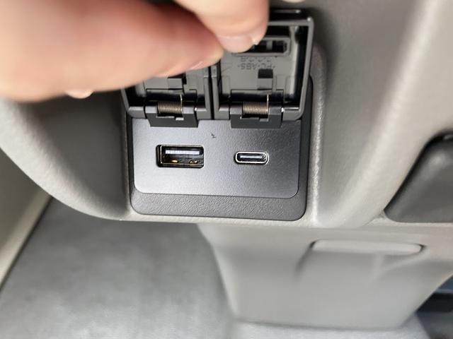 エブリイ ＰＣ　Ｉ－ＳＴＯＰ　Ｗエアバッグ　キーレスエントリーシステム　オートハイビーム　前席パワーウインドウ　セキュリティーアラーム　エアバック　ＬＥＤヘッド　オートエアコン　横滑り防止　シートヒーター付　ＡＢＳ（21枚目）