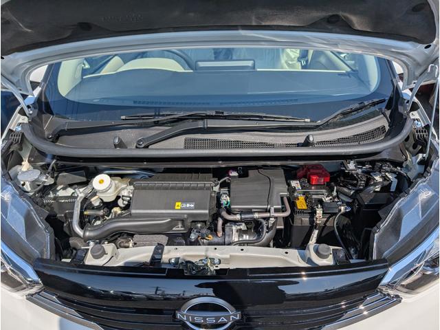 デイズ Ｘ　オートマチックハイビーム　フルオートエアコン　Ａライト　スマートキー　アイドリングストップ　バックカメラ　ベンチシート　運転席エアバック　サイドエアバッグ　ＰＳ　キーレス　踏み間違え防止（27枚目）