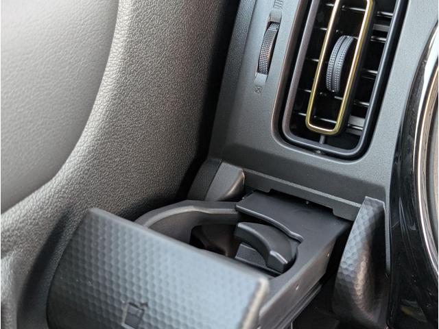 ハスラー ハイブリッドＸ　オートＬＥＤ　アイドルストップ　車線逸脱警報装置　キーレスエントリー　運転席エアバッグ　フルフラット　前席シートヒーター　セキュリティアラーム　ＬＥＤライト　安全ボディ　スマ－トキ－　パワーウインドウ（31枚目）