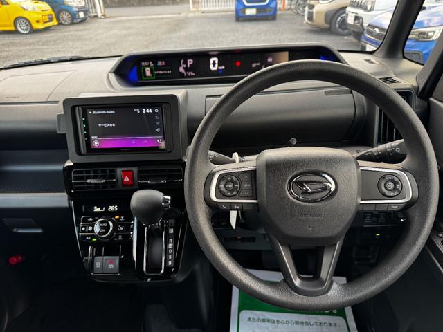 タント カスタムＸ　４ＷＤ　ＡｐｐｌｅＣａｒｐｌａｙ・Ａｎｄｒｏｉｄ対応ディスプレイオーディオ　クルコン　バックモニター　ＥＴＣ（ビルトイン）　両側パワースライドドア　スペアキー　電子パーキングブレーキ　禁煙（5枚目）