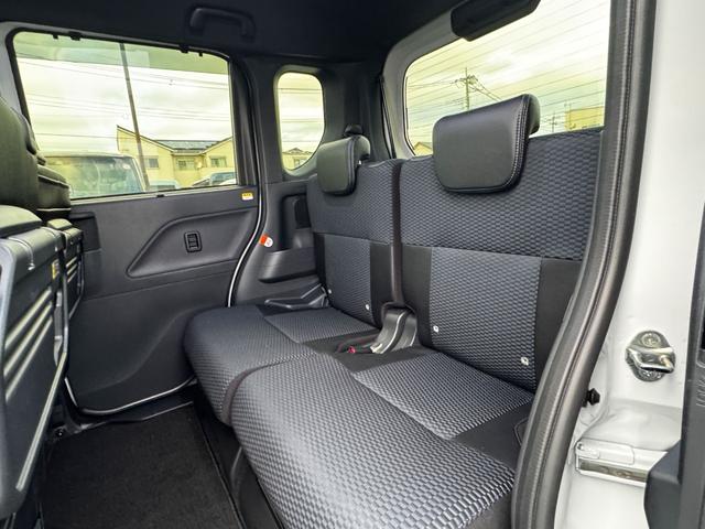 タント カスタムＸ　４ＷＤ　ＡｐｐｌｅＣａｒｐｌａｙ・Ａｎｄｒｏｉｄ対応ディスプレイオーディオ　クルコン　バックモニター　ＥＴＣ（ビルトイン）　両側パワースライドドア　スペアキー　電子パーキングブレーキ　禁煙（10枚目）