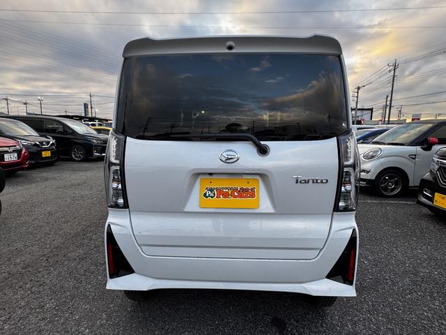 タント カスタムＸ　４ＷＤ　ＡｐｐｌｅＣａｒｐｌａｙ・Ａｎｄｒｏｉｄ対応ディスプレイオーディオ　クルコン　バックモニター　ＥＴＣ（ビルトイン）　両側パワースライドドア　スペアキー　電子パーキングブレーキ　禁煙（11枚目）