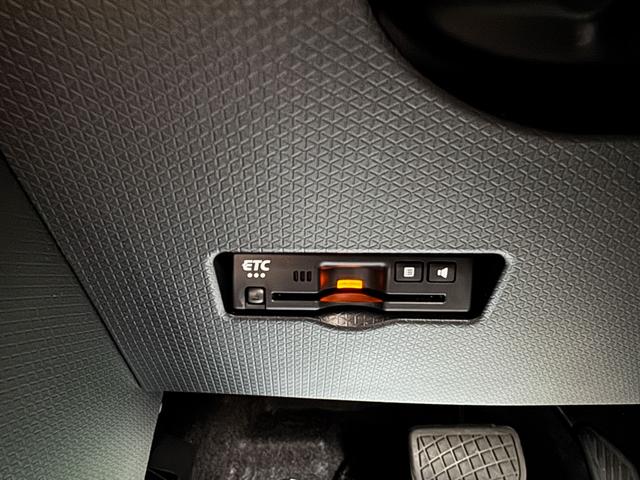 タント カスタムＸ　４ＷＤ　ＡｐｐｌｅＣａｒｐｌａｙ・Ａｎｄｒｏｉｄ対応ディスプレイオーディオ　クルコン　バックモニター　ＥＴＣ（ビルトイン）　両側パワースライドドア　スペアキー　電子パーキングブレーキ　禁煙（25枚目）