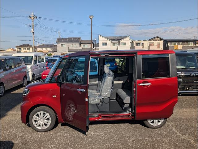 タント Ｘリミテッド　アイドリングストップ車　ブレーキサポート　ＰＷ　ＰＳ　スマートキーシステム　禁煙　横滑り防止　ＬＥＤライト　キーレスキー　サイドエアバッグ　車線逸脱警報　エアバッグ　オートハイビーム　エアコン　ＡＢＳ（12枚目）