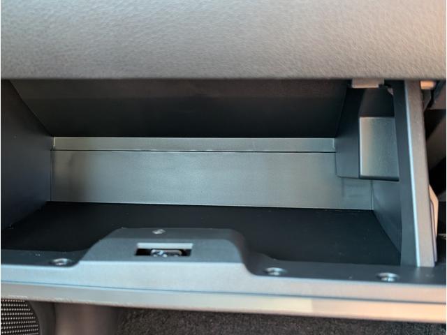 ムーヴ Ｘ　盗難防止システム　衝突安全ボディ　衝突被害軽減システム　アイドリングストップ　レーンアシスト　オートライト　クリアランスソナー　オートマチックハイビーム（35枚目）