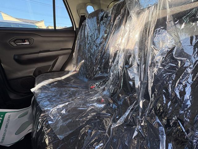 ライズ Ｚ　届出済未使用車　衝突軽減ブレーキ　禁煙車　衝突回避システム　禁煙　スマートキ－　衝突安全ボディ　エコアイドル　オートライト　オートエアコン　横滑り防止機能　キーフリー　パワーウインドウ　エアバッグ（10枚目）