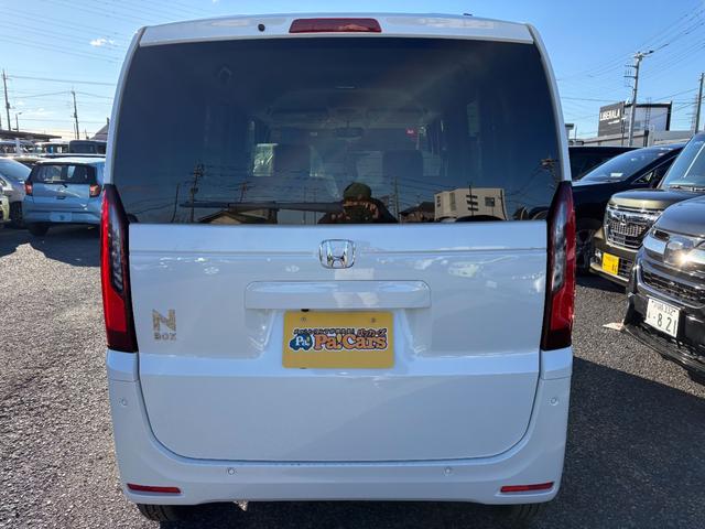 Ｎ－ＢＯＸ ベースグレード　届出済未使用車　衝突軽減ブレーキ　禁煙車　衝突軽減システム　スマートキ－　車線維持支援システム　禁煙　フルフラットシート　カーテンエアバック　イモビライザー　ＥＣＯモード　横滑り防止　オートクルーズ（11枚目）