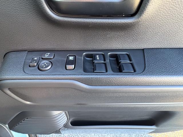 ハスラー ハイブリッドＧ　衝突軽減ブレーキ　禁煙車　ＬＥＤヘッドライト　シートヒーター　オートエアコン　ＵＶカットガラス　オートクルーズ　スペアキー　プッシュ式エンジンスタート　スマートキー　電動格納式ドアミラー（19枚目）