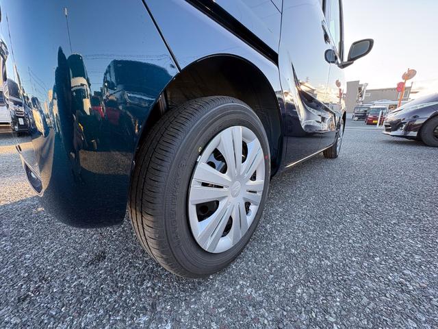 タント Ｘリミテッド　衝突軽減ブレーキ　前後パーキングセンサー　両側パワースライドドア　電子パーキングブレーキ　オートブレーキホールド　運転席・助手席シートヒーター　ピラーレス　スマートキー　スペアキー　禁煙車（16枚目）