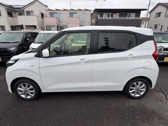 デイズ Ｘ　届出済未使用車　衝突軽減ブレーキ　禁煙車（9枚目）