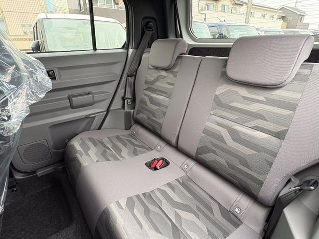 タフト Ｇ　ダーククロムベンチャー　届出済未使用車　衝突軽減ブレーキ　禁煙車（8枚目）