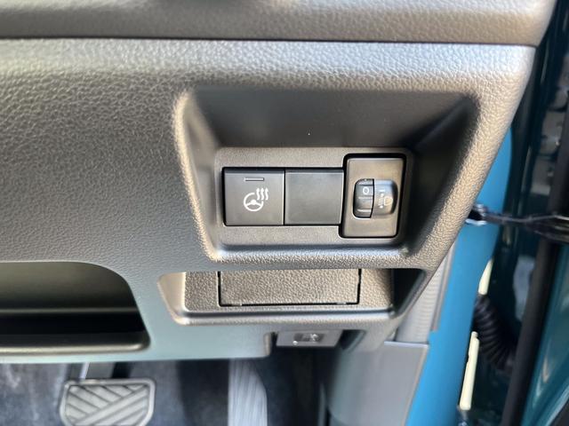 スペーシアギア ハイブリッドXZ 届出済未使用車 衝突軽減ブレーキ 禁煙車 インテリキー セキュリティ 横滑り防止装置 オートエアコン パワステ オートライト エアバック キーレススタート ABS 両側パワスラドア 誤発信抑制機能(19枚目)