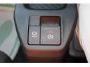 Ｘ　ハイビームアシスト　デュアルエアバッグ　安全ボディ　ＡＡＣ　キーフリー　レーンキープ　横滑り防止機能　運転席エアバック　サイドエアバッグ　パワーウィンドウ　ＬＥＤヘッドライト　ガラスルーフ　パワステ（22枚目）