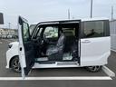 タント カスタムＸ　衝突軽減ブレーキ　リアコーナーセンサー　車線逸脱防止　アイドリングストップ機能　盗難警報装置　フルフラット　ＬＥＤ　キーレスエントリー　前席シートヒーター　オートＬＥＤ　スマキー　エアコン　パワステ（7枚目）