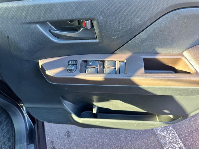 タンク G S ナビ、ETC、両側パワスラ、エンジンスターター、スマートアシスト、プッシュスタート(17枚目)