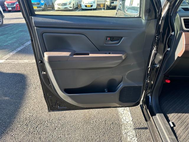 タンク G S ナビ、ETC、両側パワスラ、エンジンスターター、スマートアシスト、プッシュスタート(30枚目)