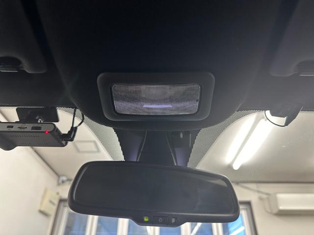 アバルト５９５ ツーリズモ　記録簿　禁煙車　社外ナビ　地デジＴＶ　ＥＴＣ　ドラレコ　赤革シート　純正１７ＡＷ　ＨＩＤヘッドライト　パドルシフト（24枚目）