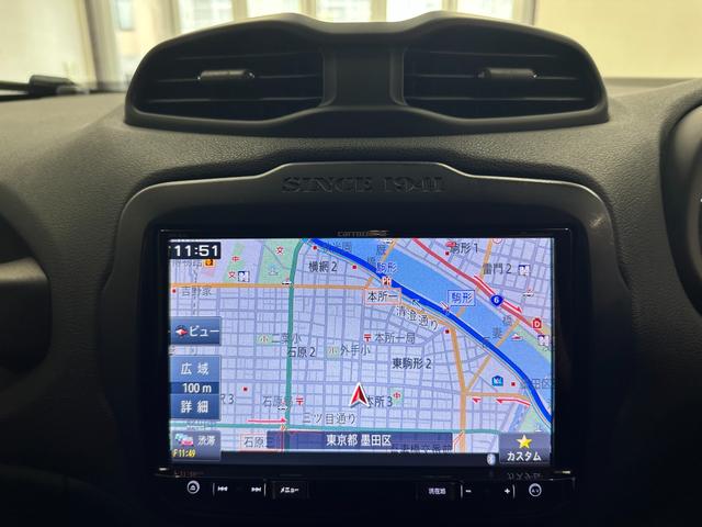 ジープ・レネゲード トレイルホーク　社外８インチナビ　地デジＴＶ　Ｂｌｕｅｔｏｏｔｈ　バックカメラ　ＥＴＣ　純正１７ＡＷ　レーンキープアシスト　ＨＩＤヘッドライト　クルーズコントロール　ルーフレール　禁煙車　記録簿　スペアキー（15枚目）