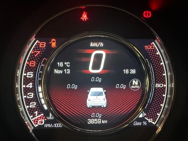 アバルト５９５ ツーリズモ　ワンオーナー　黒革シート　純正１７ＡＷ　パドルシフト　コーナーセンサー　ＥＴＣ　禁煙車　記録簿　スペアキー（15枚目）