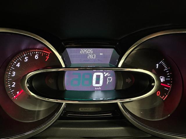 国産から輸入車まで当社提携工場にてしっかりと整備をしてご納車してます。