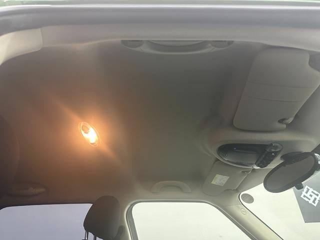 ＭＩＮＩ クーパーＳ　クロスオーバー　オール４　４ＷＤターボ　６ＭＴ　ワンオーナー　純正１７ＡＷ　ＨＩＤヘッドライト　ＥＴＣ　ルーフレール　ＡＵＸ外部入力　禁煙車　記録簿（23枚目）