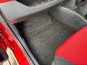 車内ルームクリーニング、フロアマット洗浄施工済み。